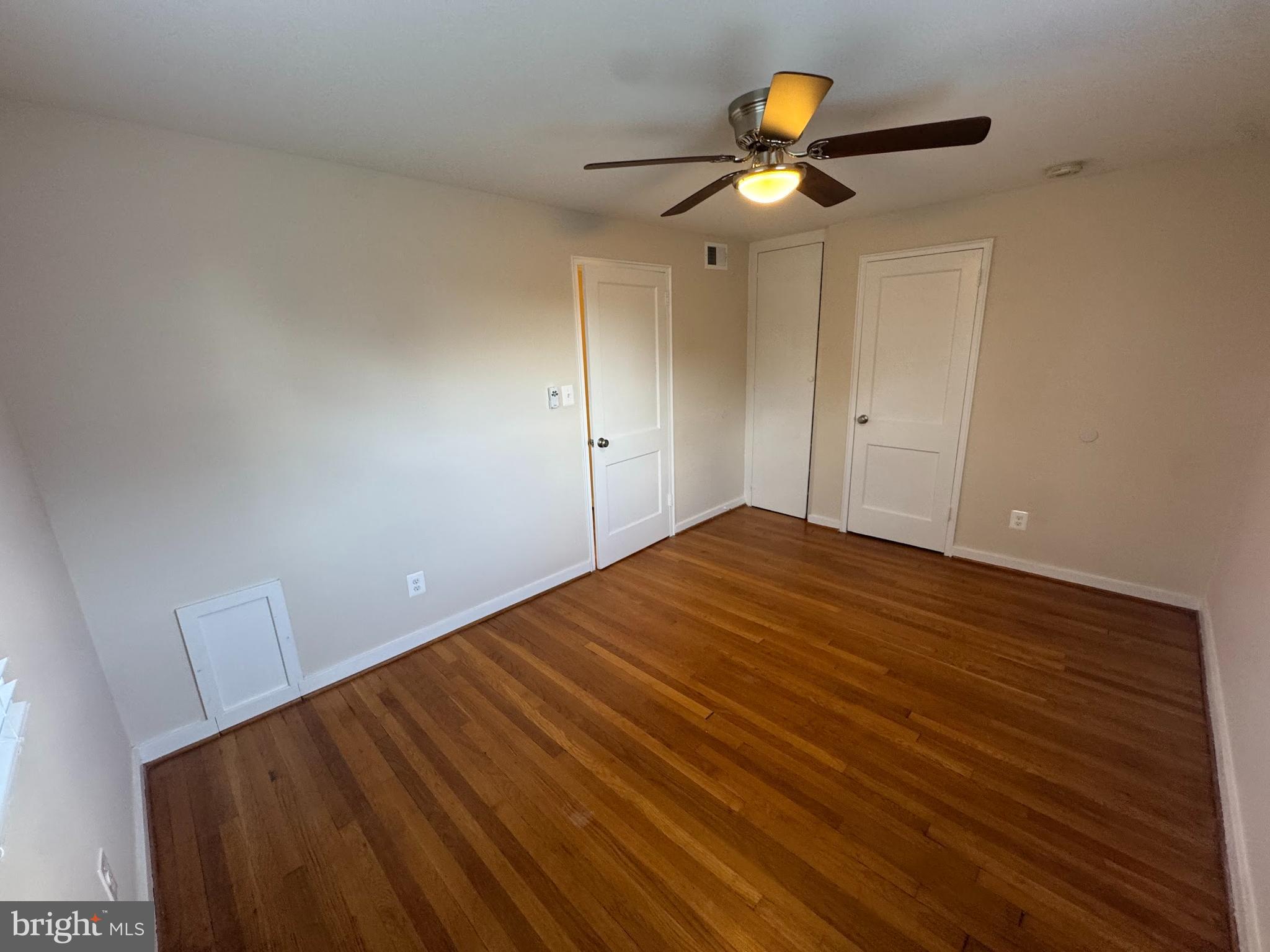 133 S COURTHOUSE ROAD 7
