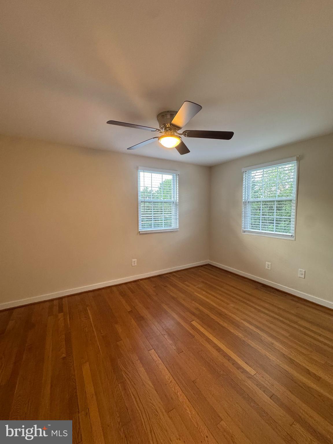 133 S COURTHOUSE ROAD 7
