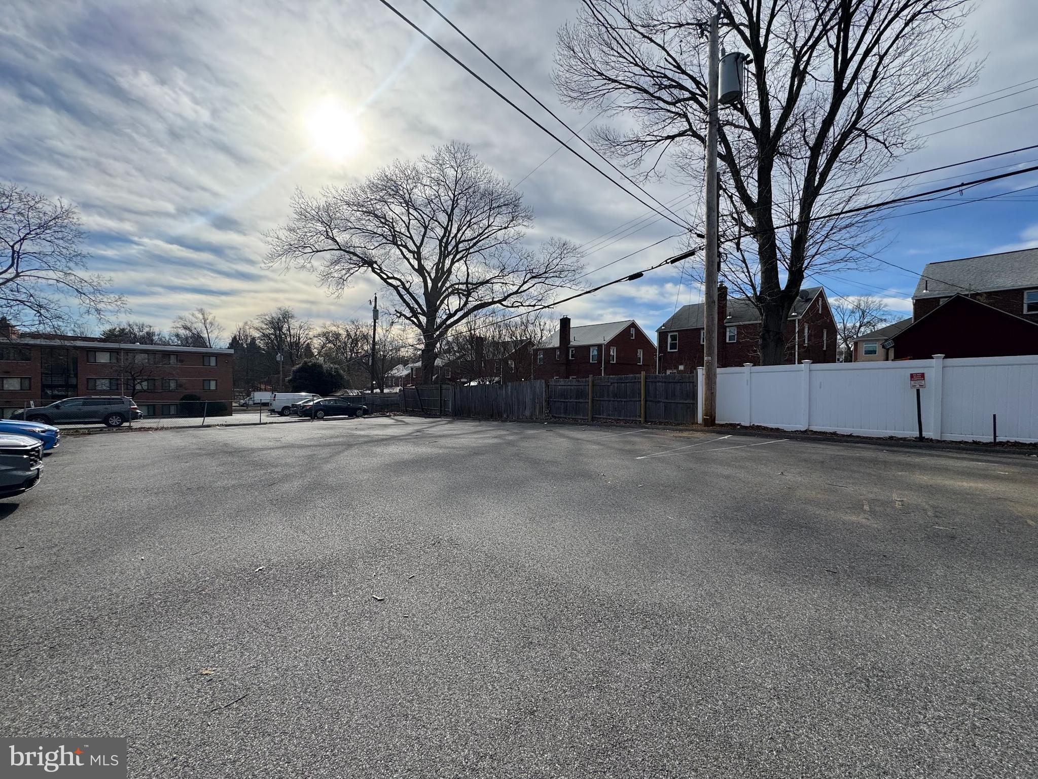 500 S COURTHOUSE ROAD 5