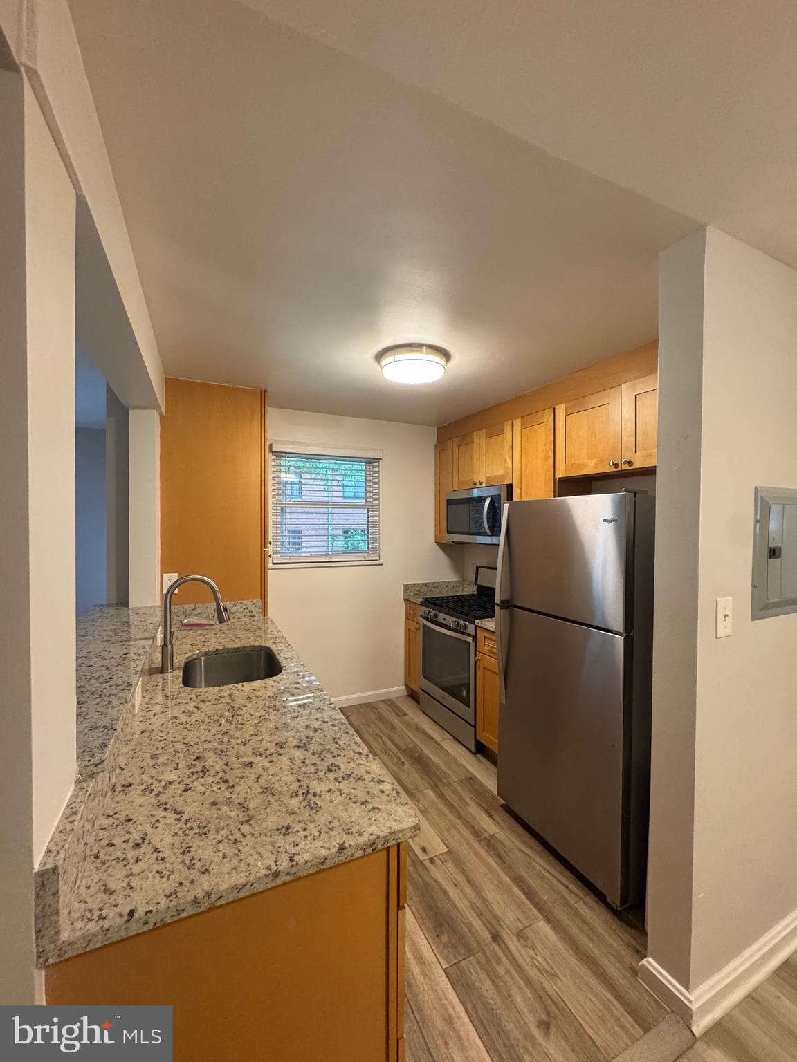 500 S COURTHOUSE ROAD 5