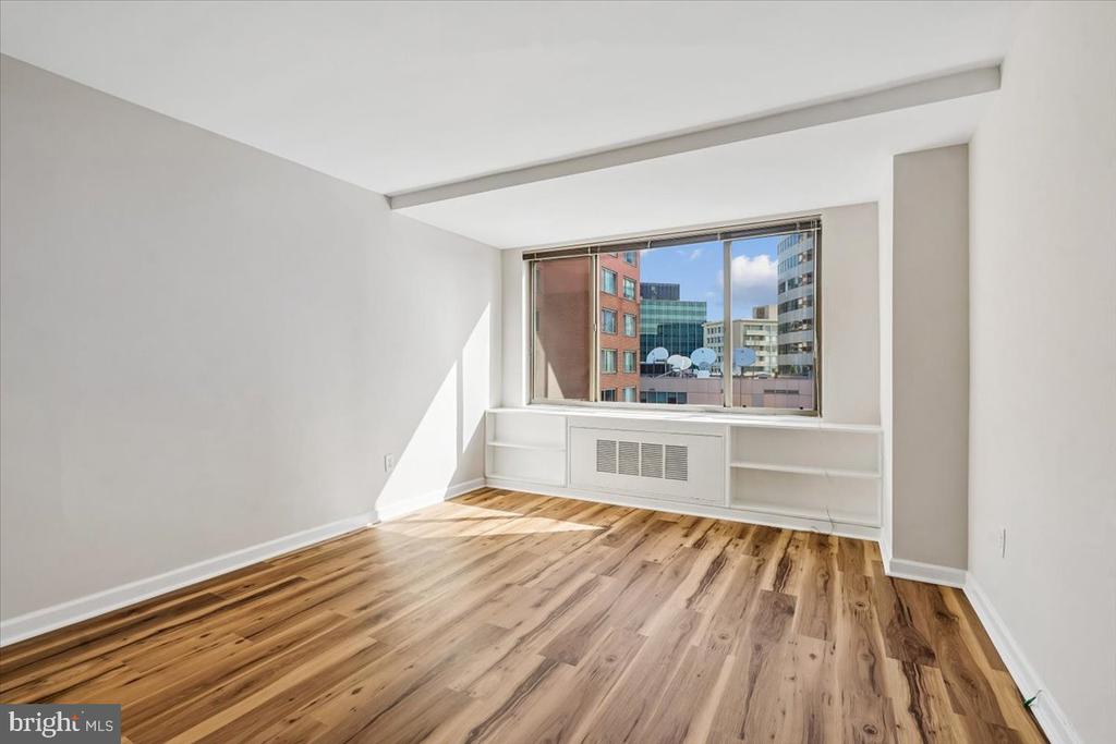 1121 ARLINGTON BOULEVARD Unit: 609