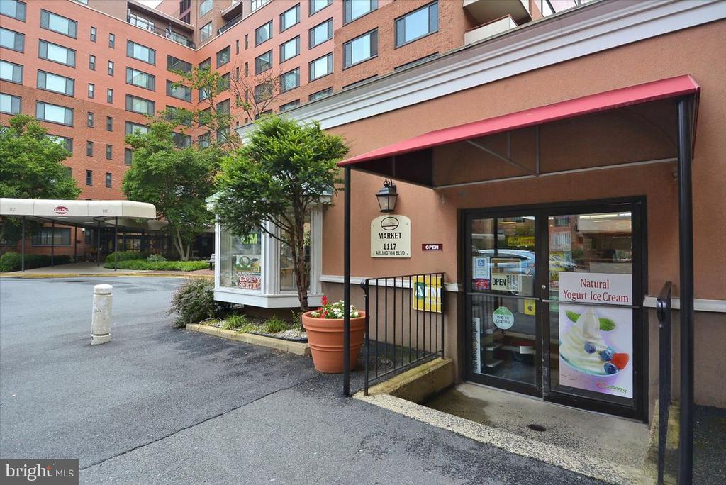 1121 ARLINGTON BOULEVARD Unit: 609