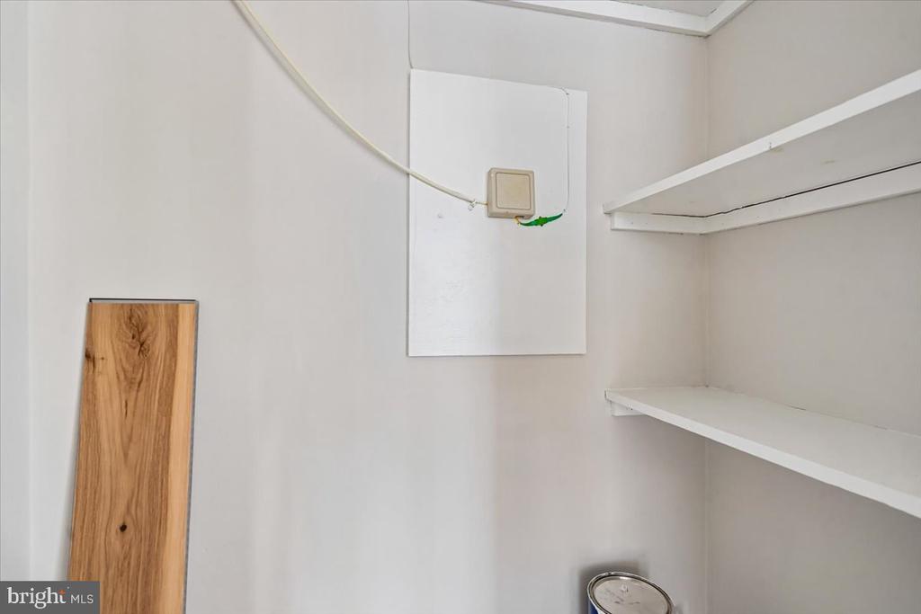 1121 ARLINGTON BOULEVARD Unit: 609