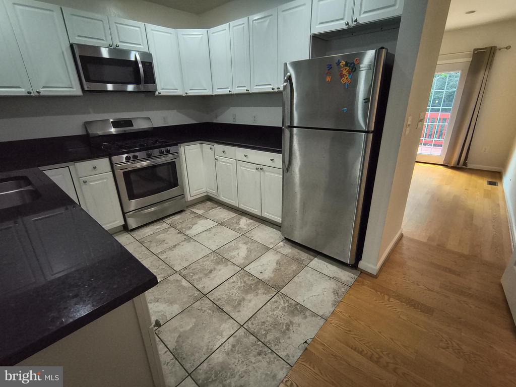 2906 24TH STREET N
