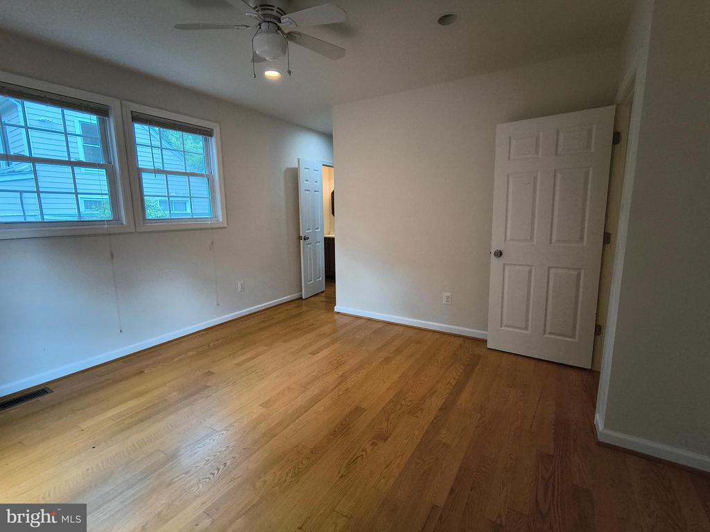 2906 24TH STREET N