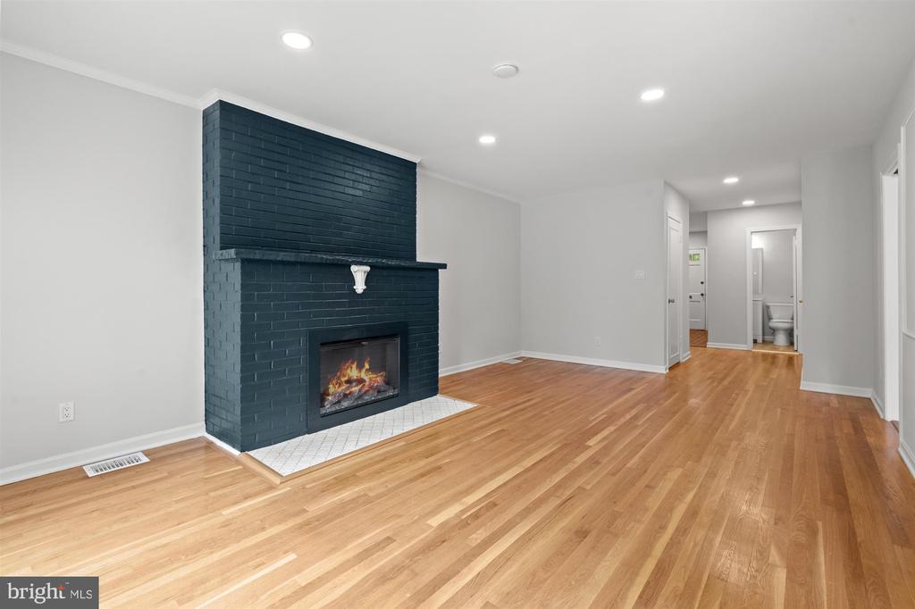 3706 12TH STREET S