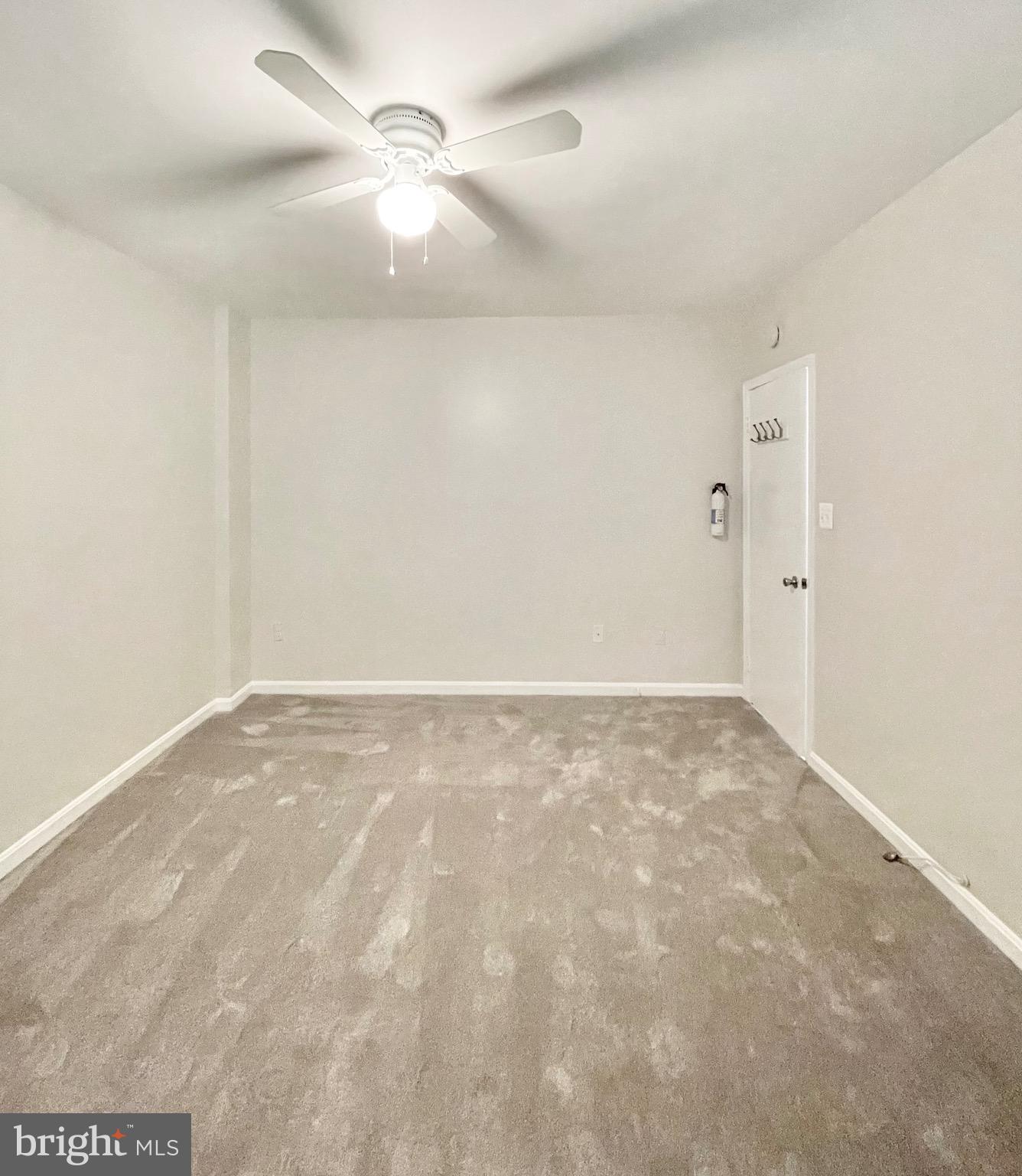 1748 N RHODES STREET 6-321