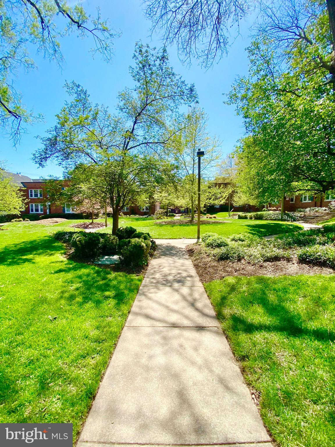 1748 N RHODES STREET 6-321
