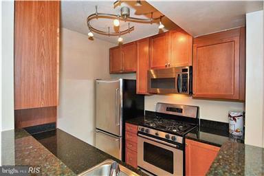 851 N GLEBE ROAD 1513