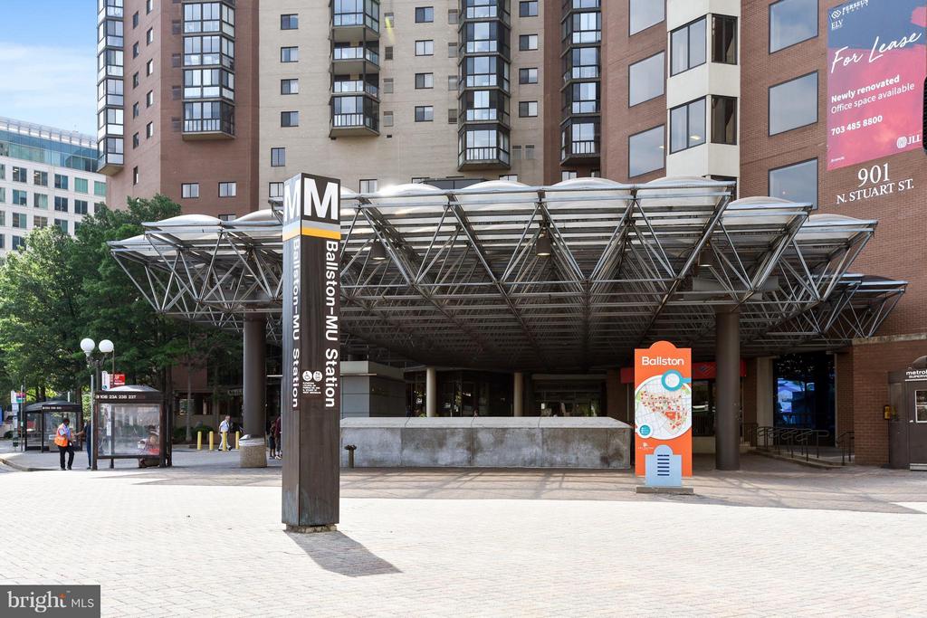 851 N GLEBE ROAD 1513