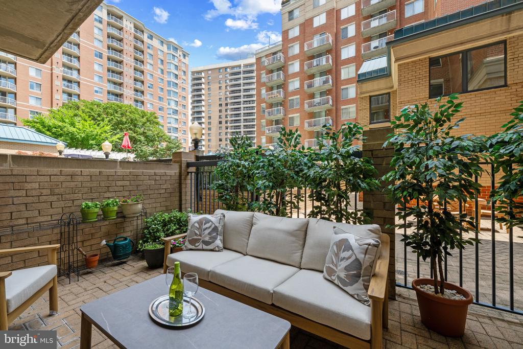 3835 9TH STREET N 105W