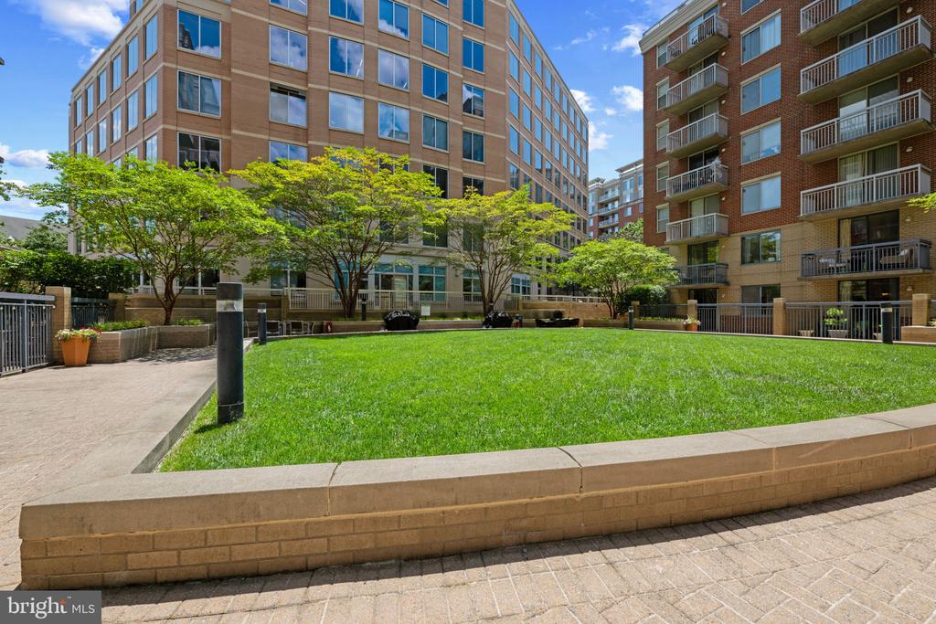 3835 9TH STREET N 105W