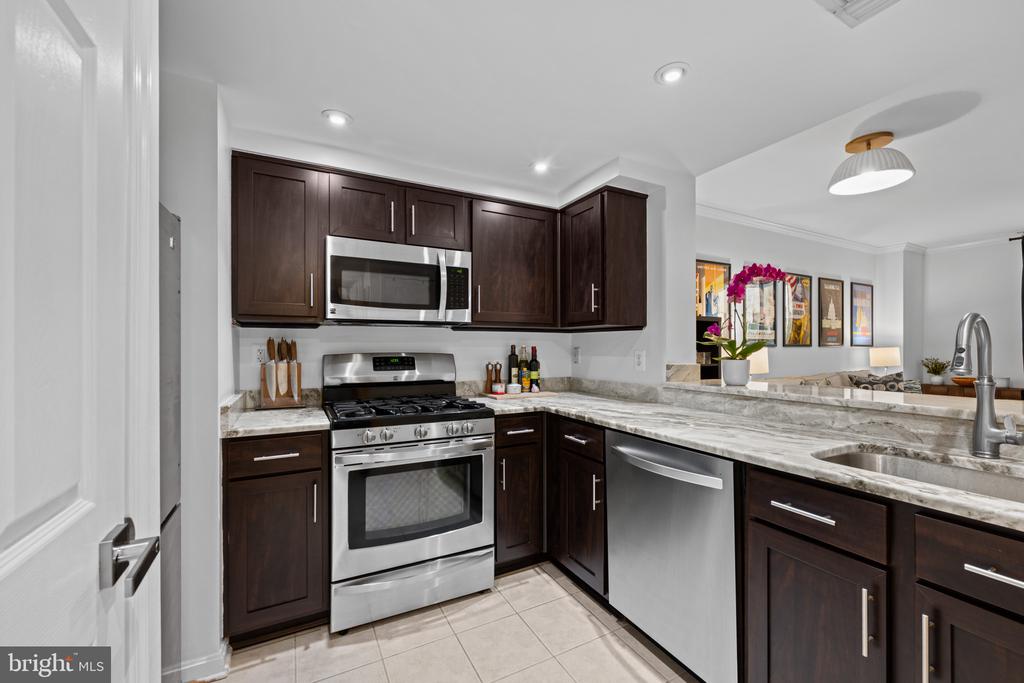 3835 9TH STREET N 105W