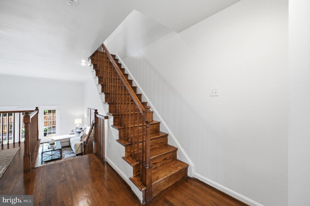 2343 9TH STREET S