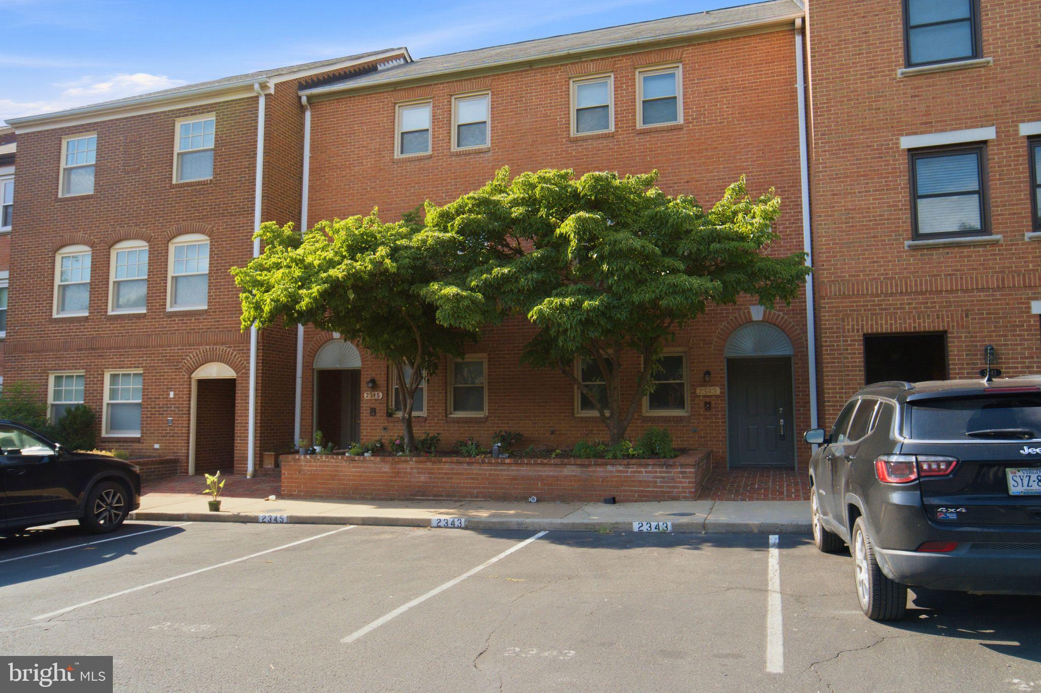 2343 9TH STREET S
