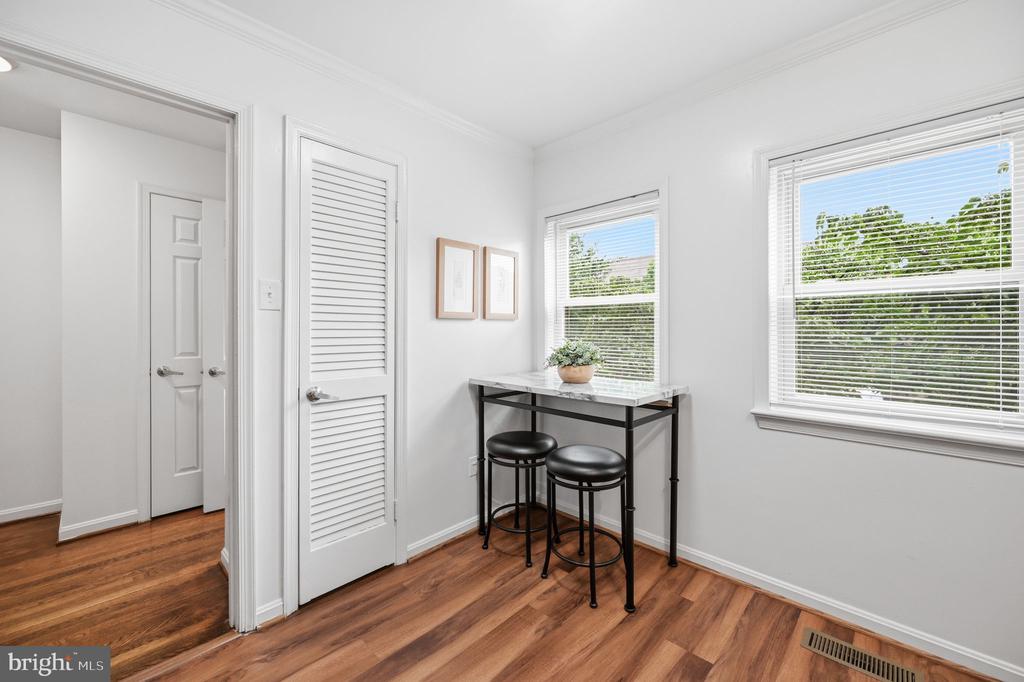 2343 9TH STREET S