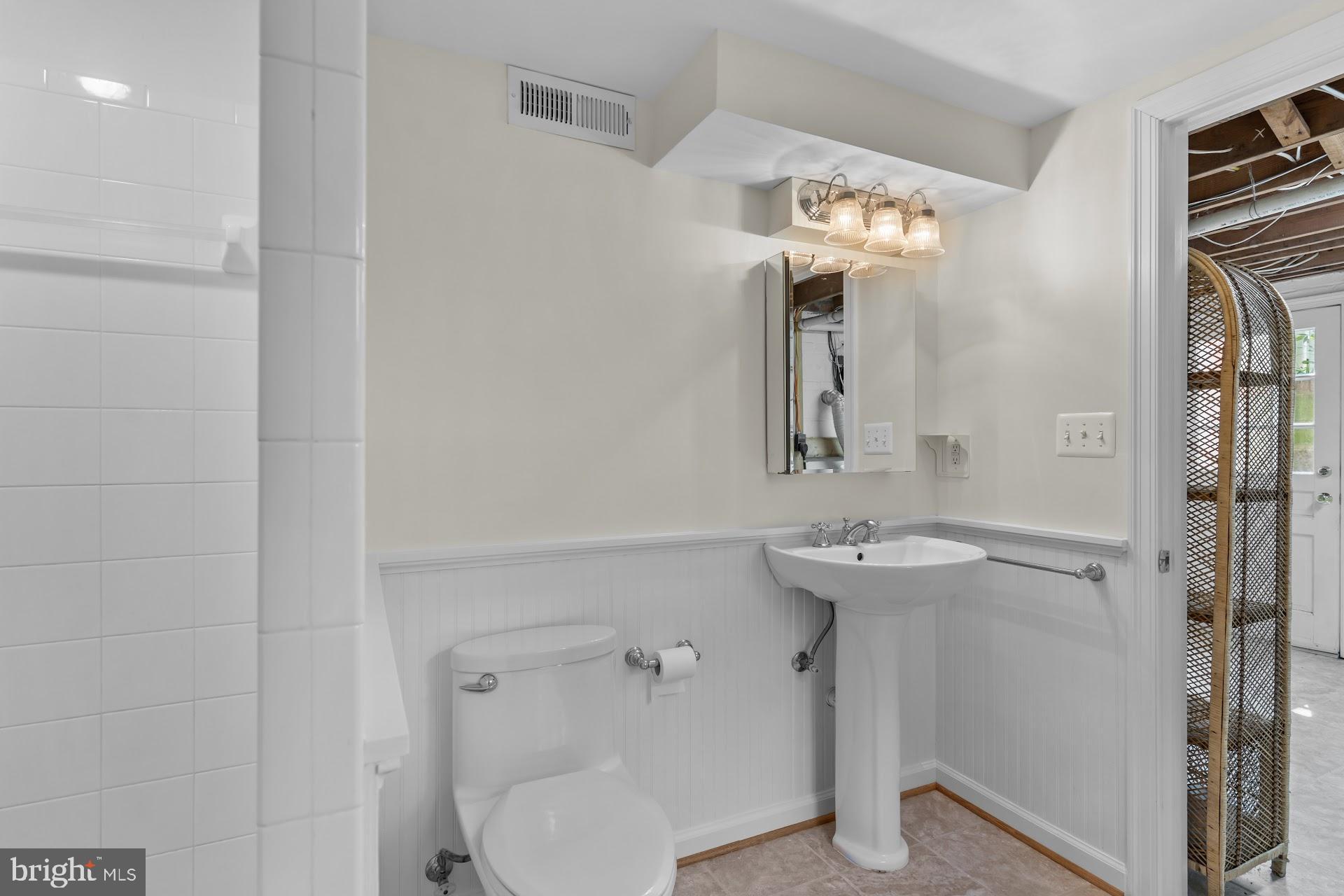 5534 17TH STREET N