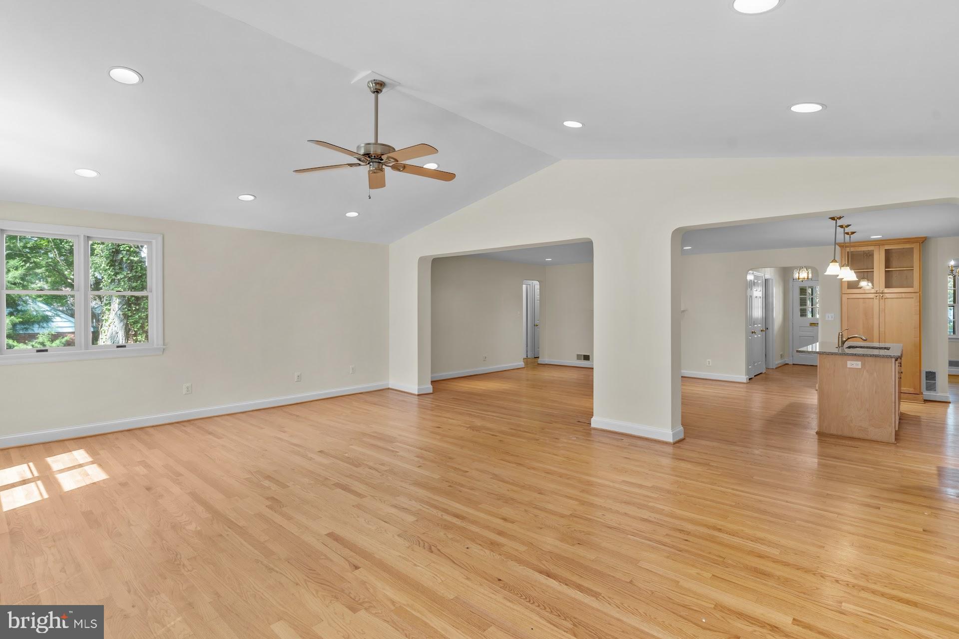 5534 17TH STREET N