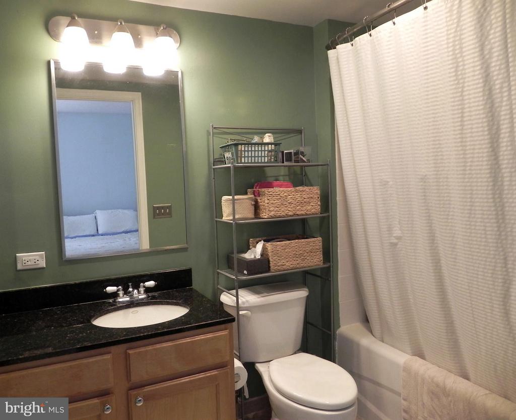880 POLLARD STREET N Unit: 504