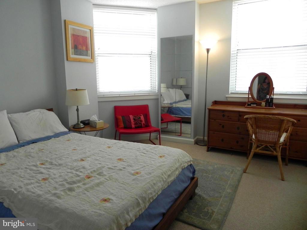 880 POLLARD STREET N Unit: 504
