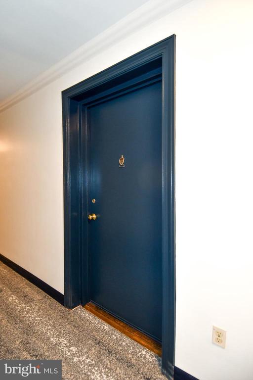 1200 S ARLINGTON RIDGE ROAD 704