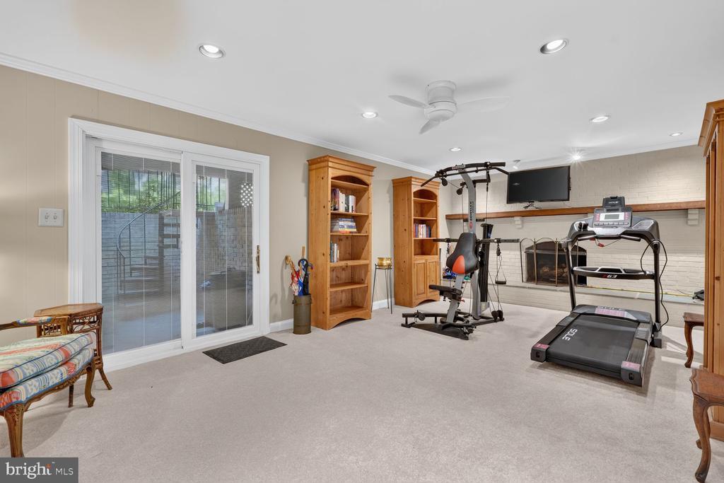 2015 N BRANDYWINE STREET N
