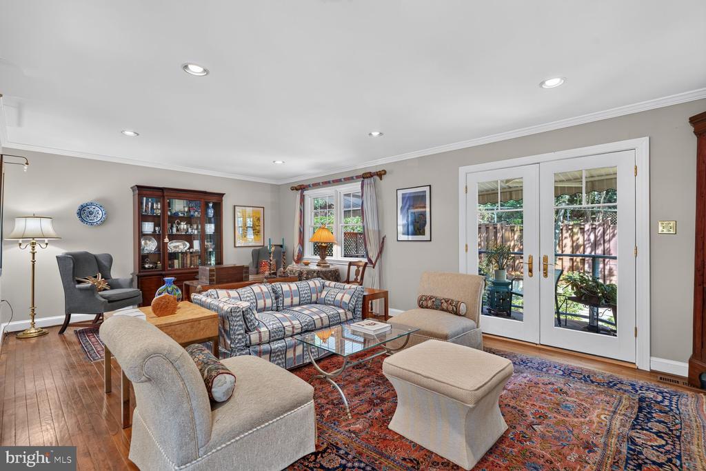 2015 N BRANDYWINE STREET N