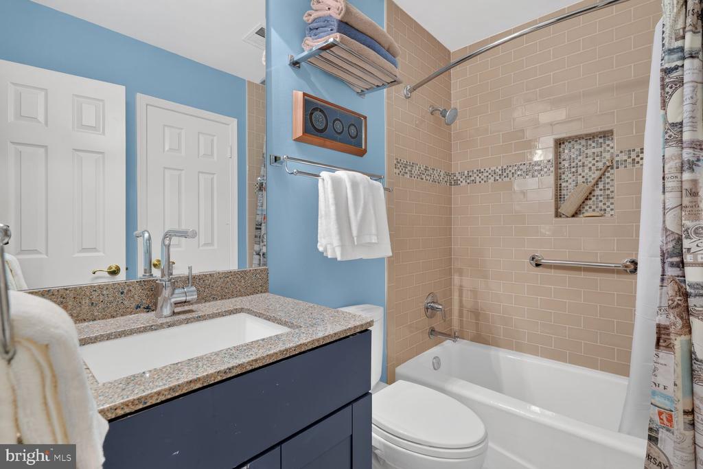 2015 N BRANDYWINE STREET N