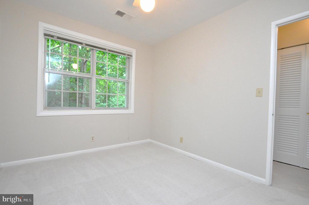 2511 S WALTER REED DRIVE Unit: B