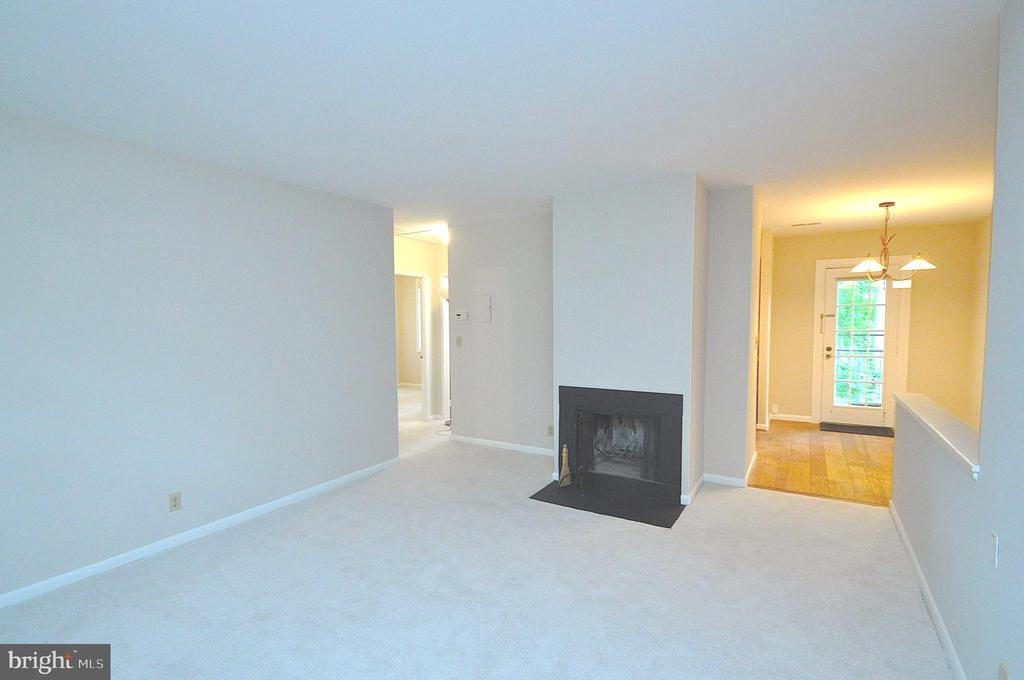 2511 S WALTER REED DRIVE Unit: B
