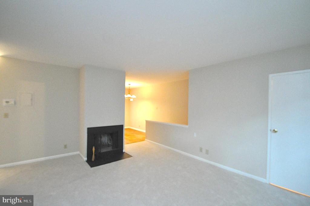 2511 S WALTER REED DRIVE Unit: B