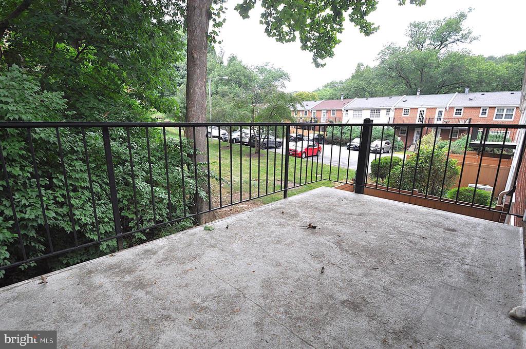 2511 S WALTER REED DRIVE Unit: B