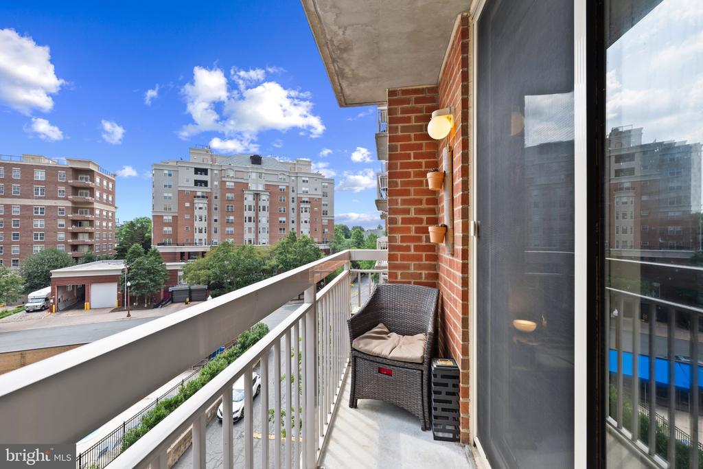 3835 9TH STREET N Unit: 508E