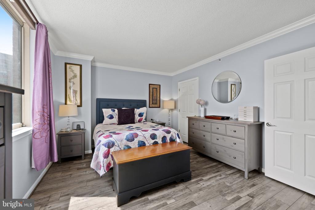 3835 9TH STREET N Unit: 508E