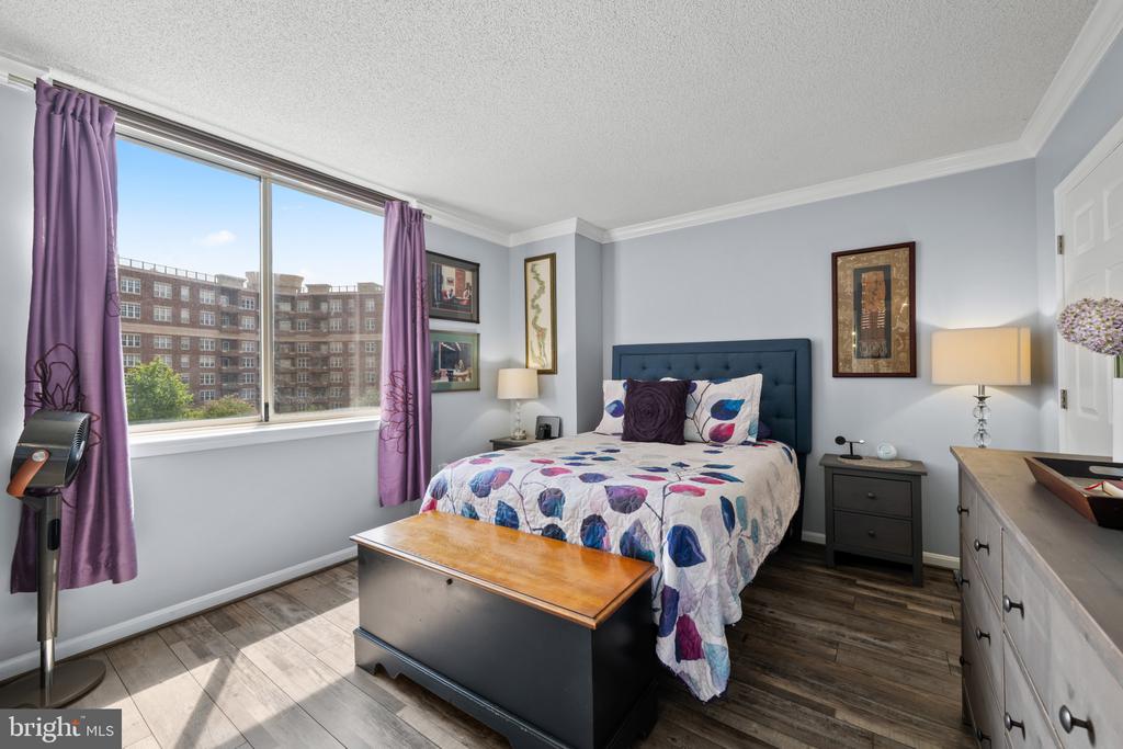 3835 9TH STREET N Unit: 508E