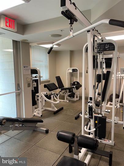 880 N POLLARD STREET Unit: 605