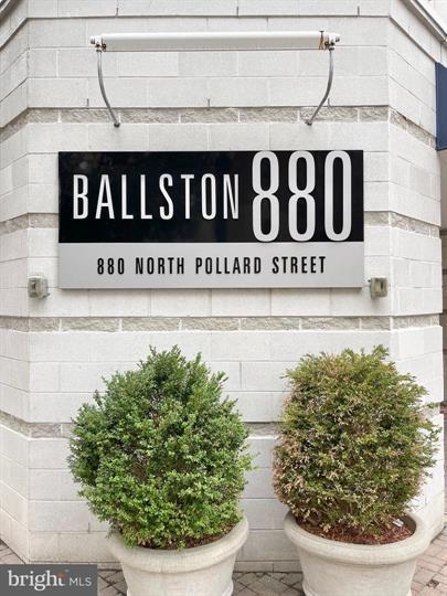 880 N POLLARD STREET Unit: 605