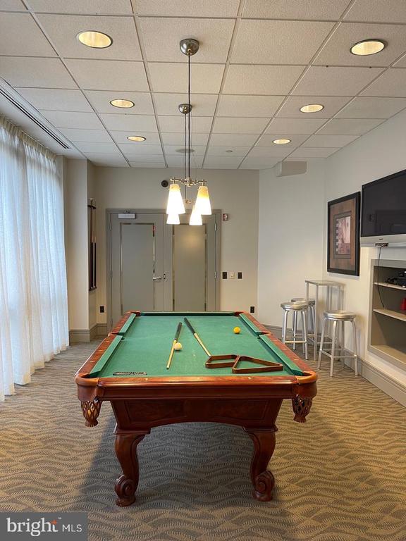 880 N POLLARD STREET Unit: 605
