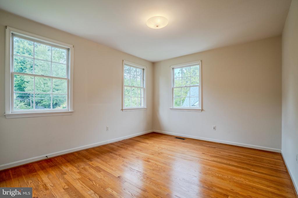 4456 38TH STREET N