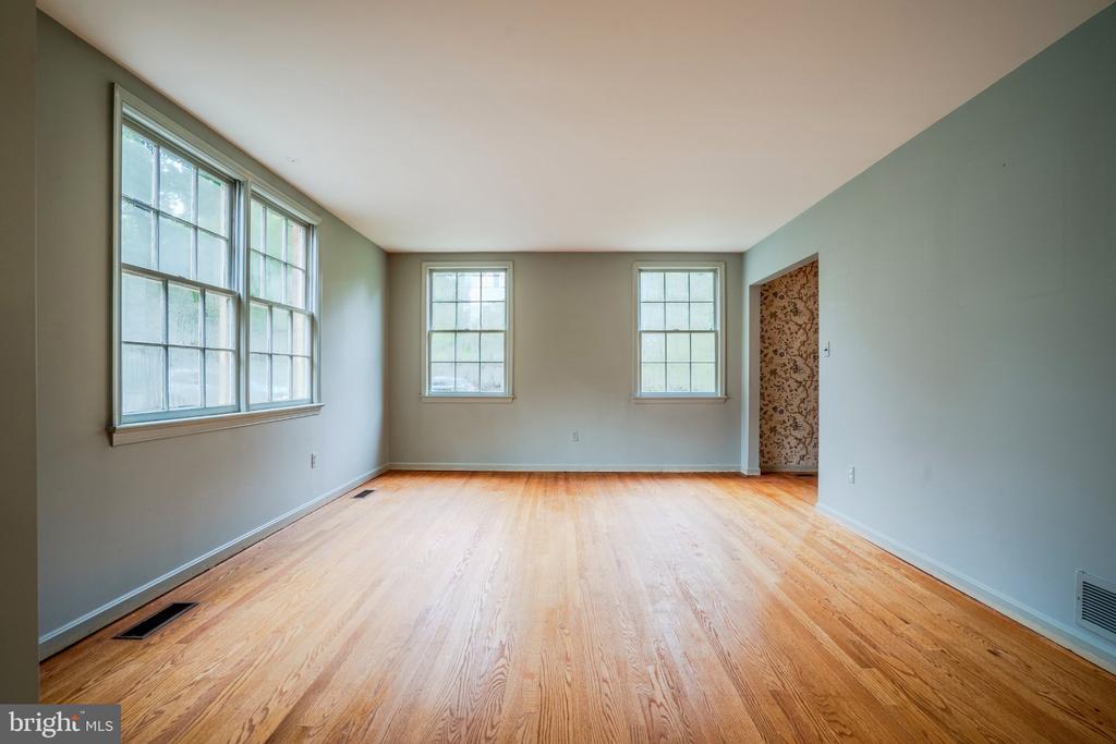 4456 38TH STREET N