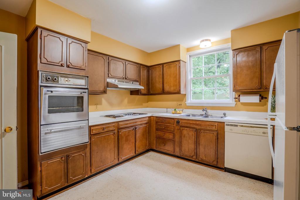 4456 38TH STREET N