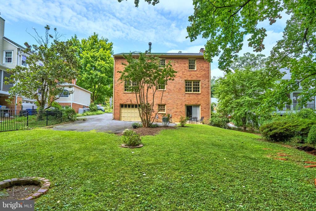 4456 38TH STREET N