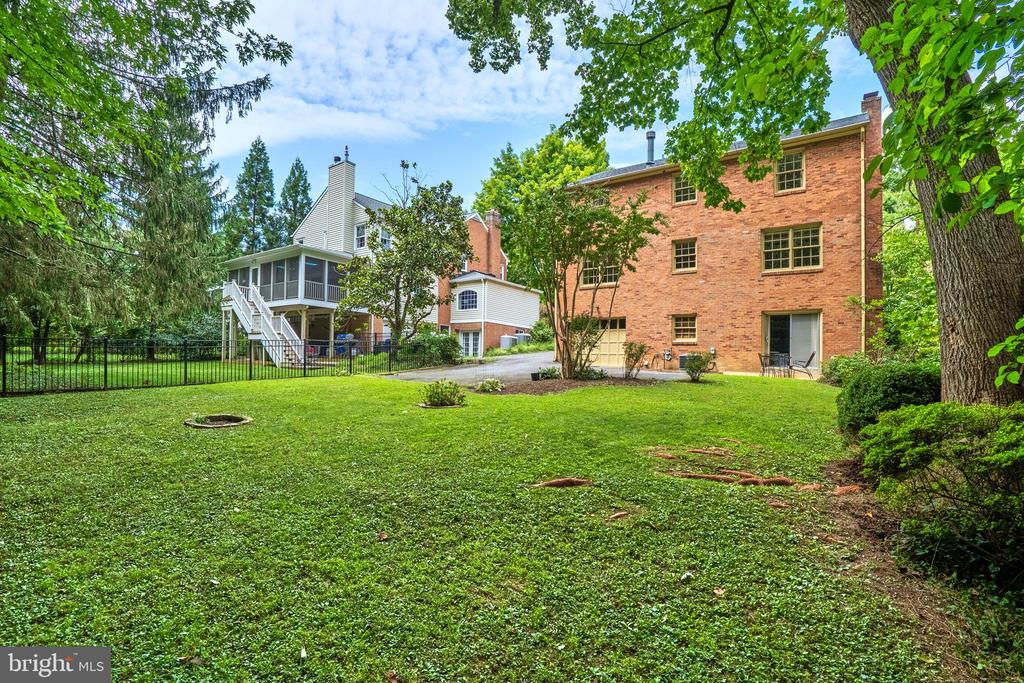 4456 38TH STREET N