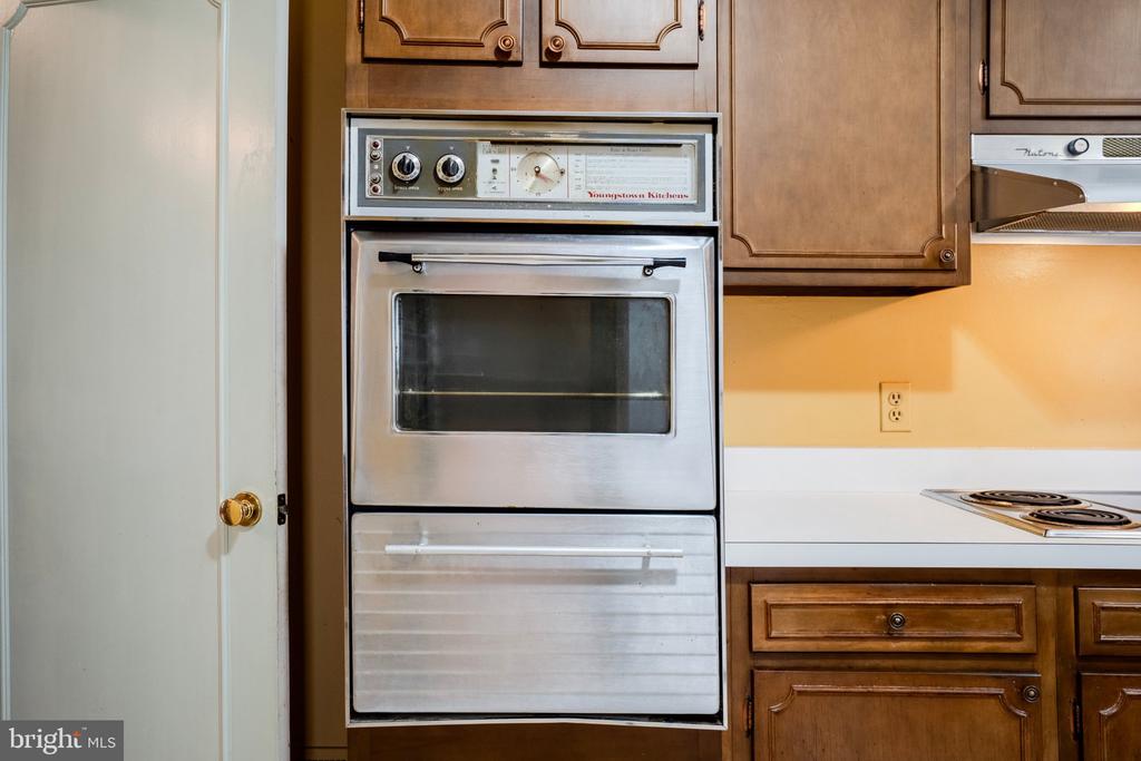 4456 38TH STREET N