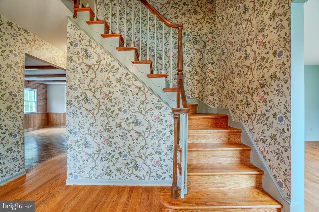 4456 38TH STREET N