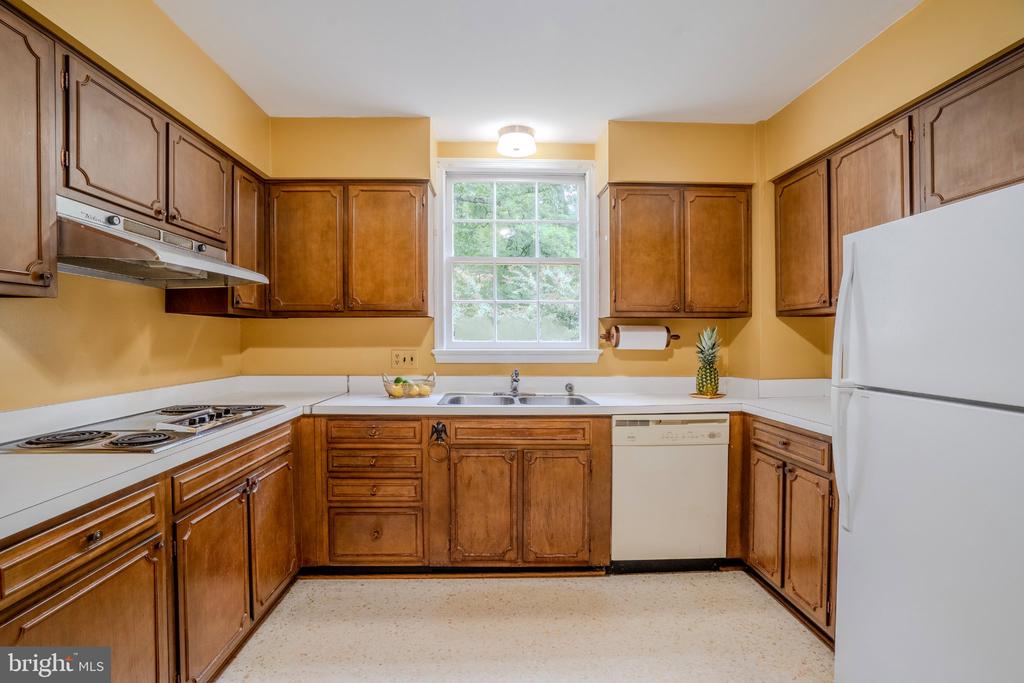 4456 38TH STREET N