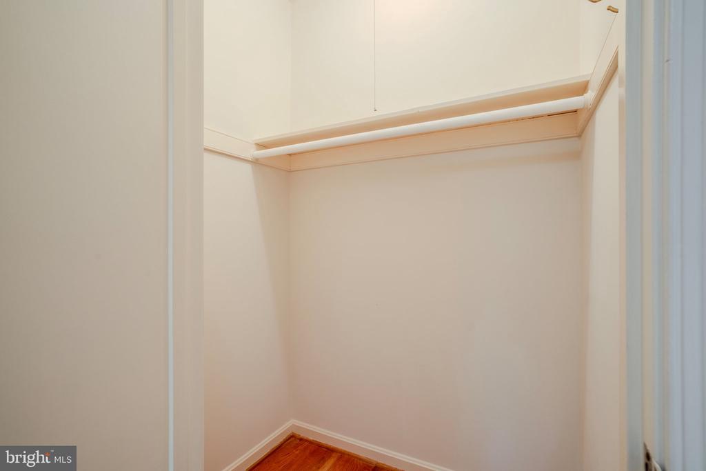 4456 38TH STREET N