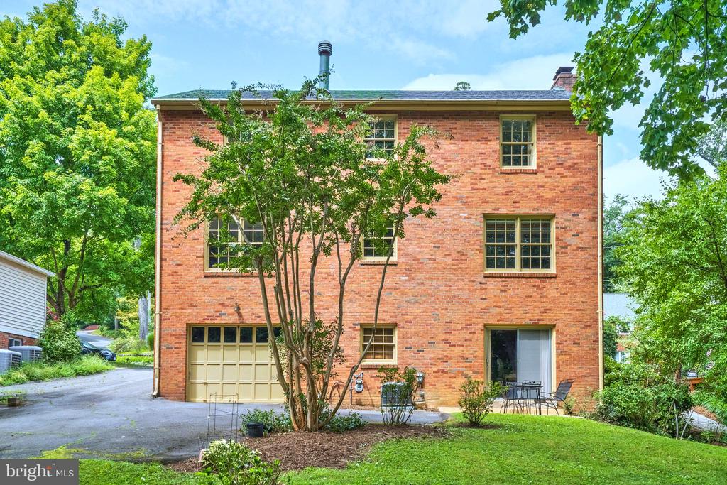 4456 38TH STREET N