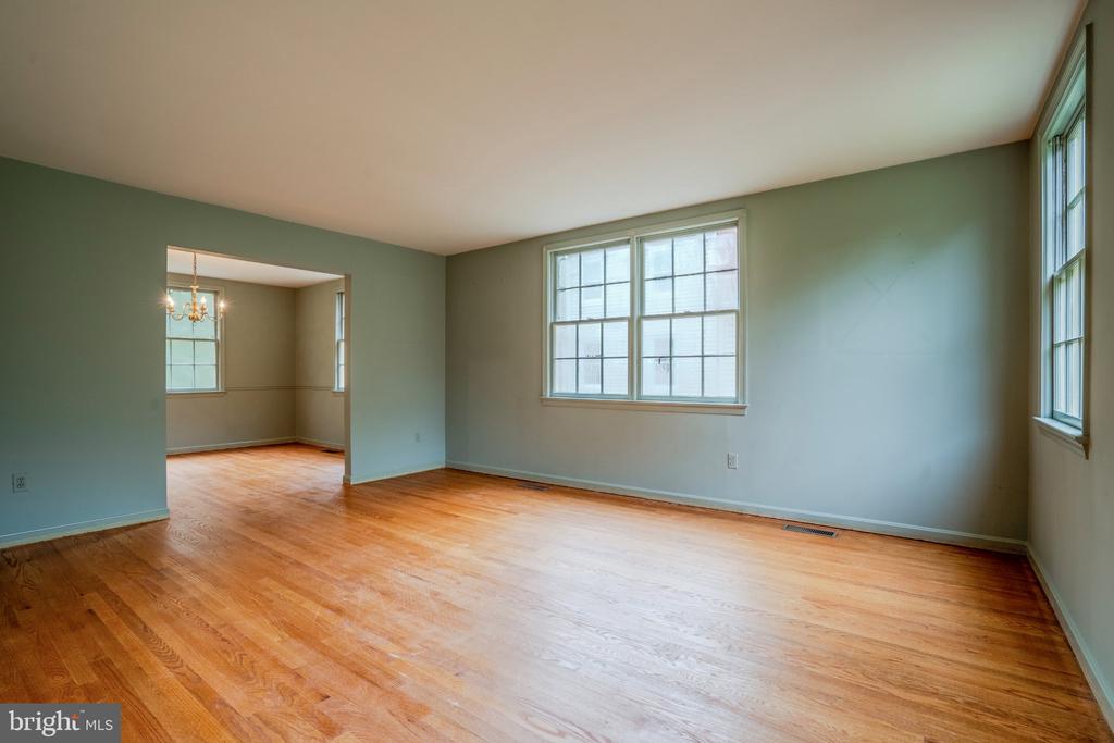 4456 38TH STREET N