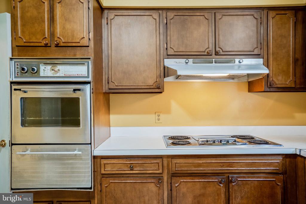 4456 38TH STREET N